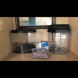 2 Working Fish Tanks with Rocks and Filter